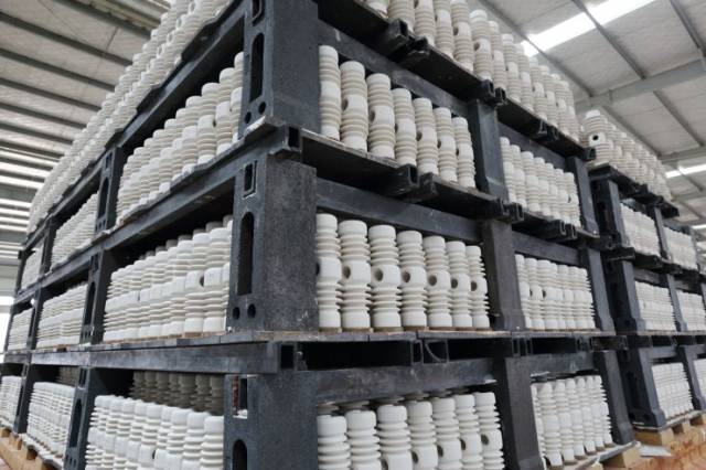 瓷耀华章,百年传承——回眸上埠镇打造"电瓷名镇"之路