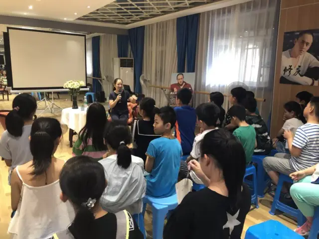 公社新闻 | 修庆老师见面分享会暨"我眼中的郑州-成就你的小导演梦"