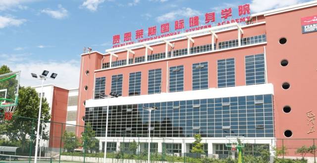 冠军蓄力|费恩莱斯导师阵容再添猛将——古典健美冠军韩静