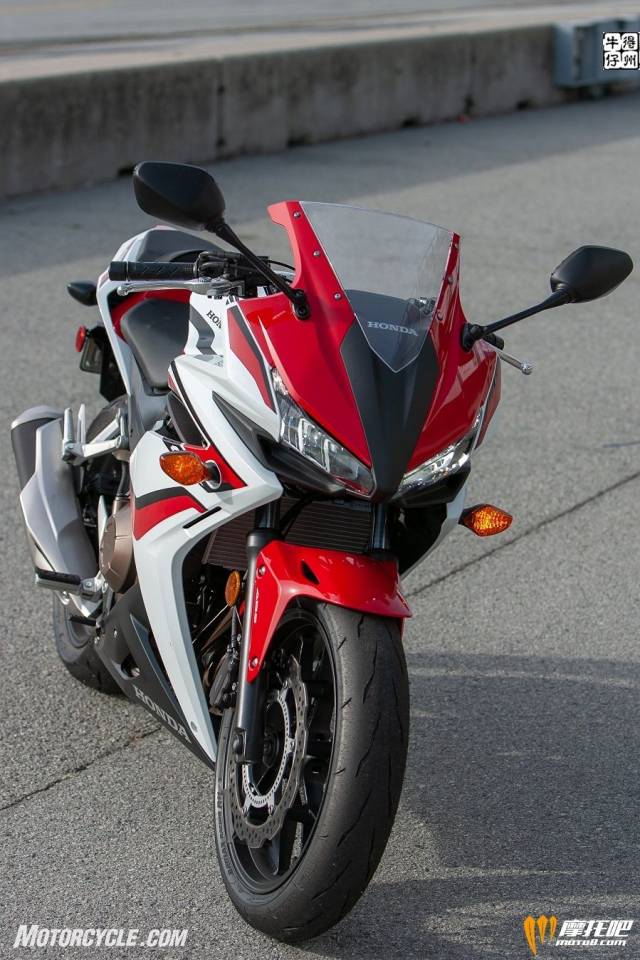 本田川崎ktm三款入门级小跑车对比测试