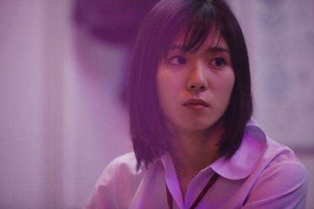 松冈茉优为戏大胆潜入风俗店「观摩」_手机搜狐网