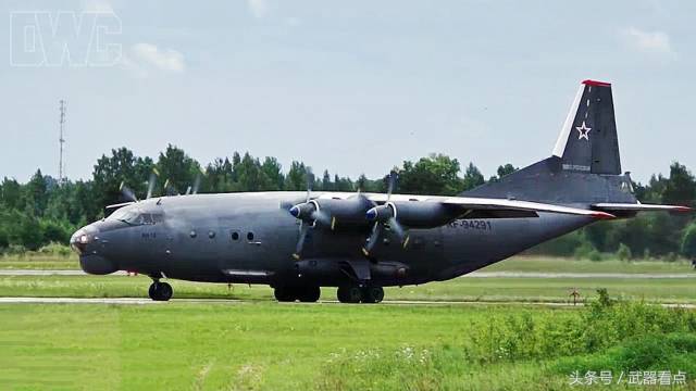 军事Ⅰ安东诺夫设计局,an-12中型运输机,最大油量航程5700公里