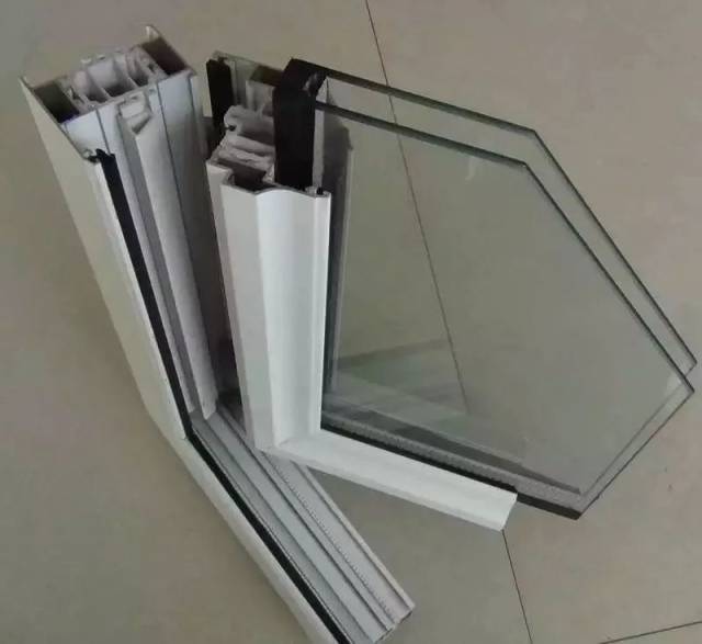 为什么铝塑铝门窗如此受欢迎?安装要准备什么?_手机搜狐网