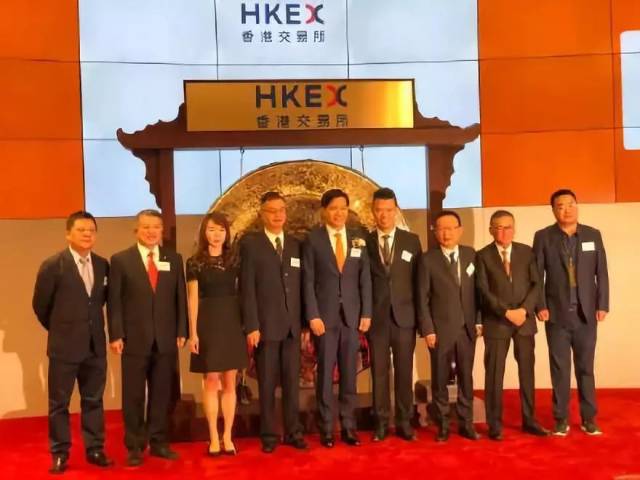 头条|今天,小米上市!雷军说:能够上市就意味着巨大的成功