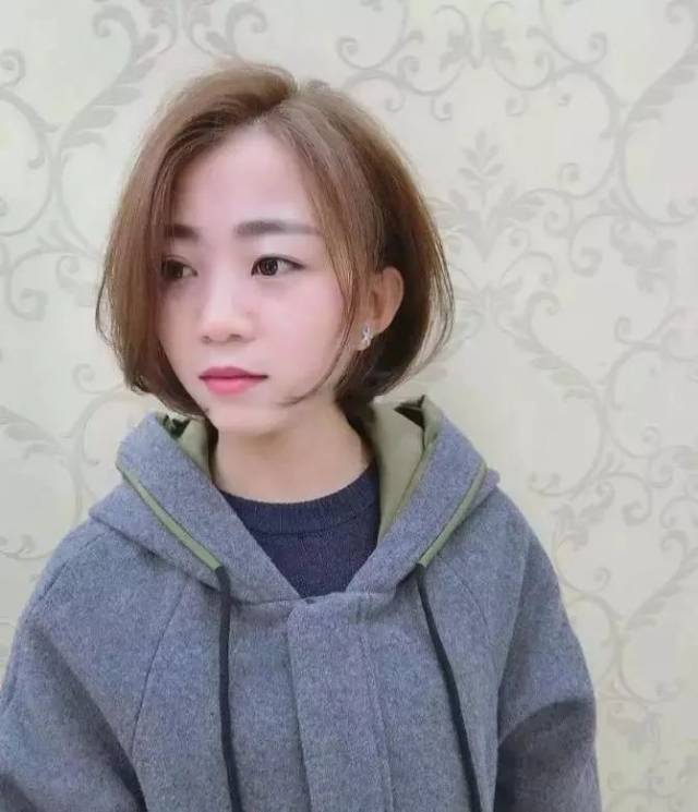 发型欣赏——个性"bb头"