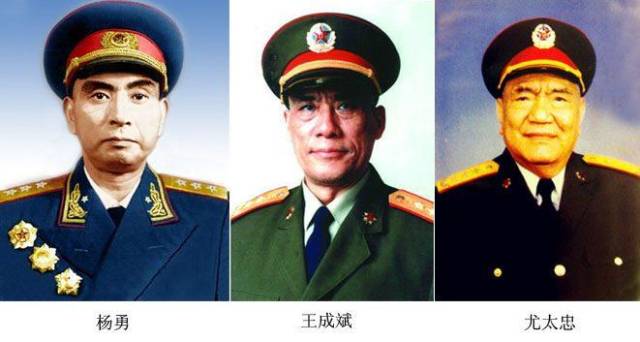 一个是上将尤太忠,剑眉虎眼,最会打硬仗;一个是上将杨勇,作战疯悍