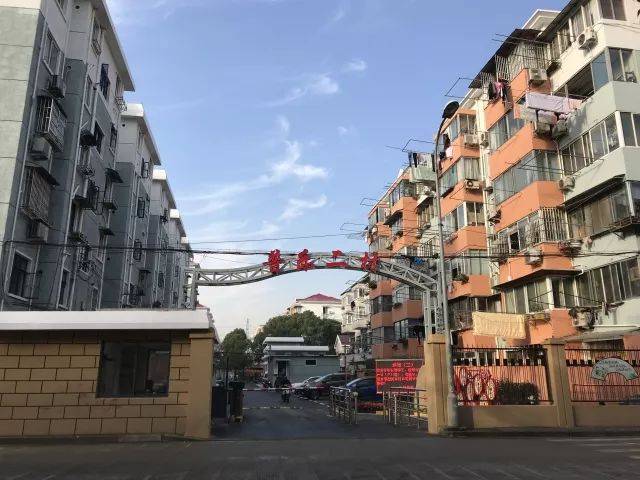 梅陇镇普乐二村