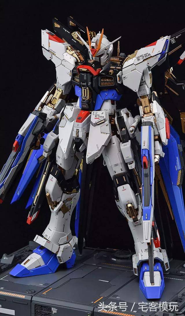 根大木秀:强大的细节表现!pg zgmf-x20a 强袭自由高达