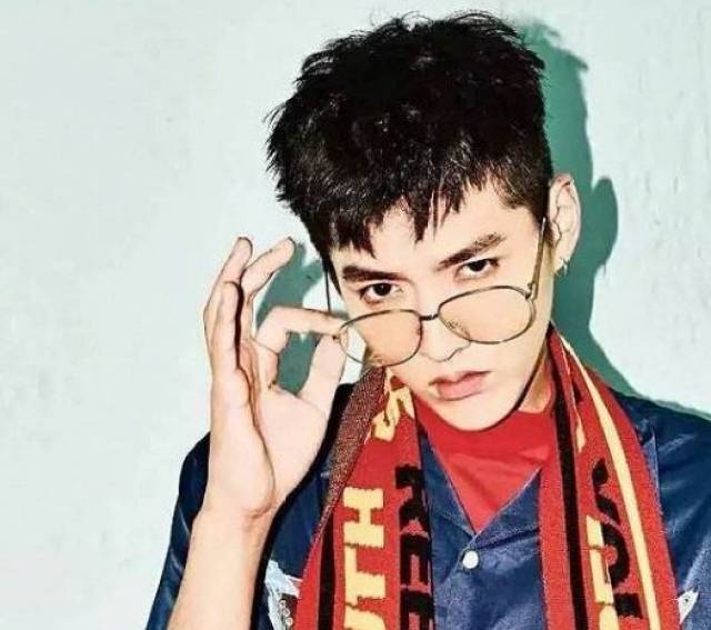 专业严肃又不失话题性的组合 热狗&张震岳