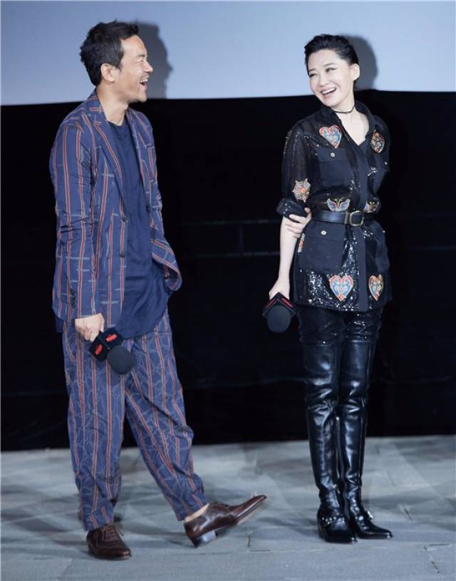 《邪不压正》首映荷尔蒙爆棚 许晴被姜文赞exciting