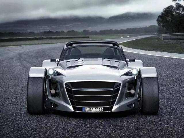 宝马车头长这款跑车车头更长长得让你震惊