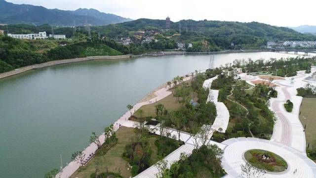 龙泉市黄灌段防洪堤景观工程有序推进