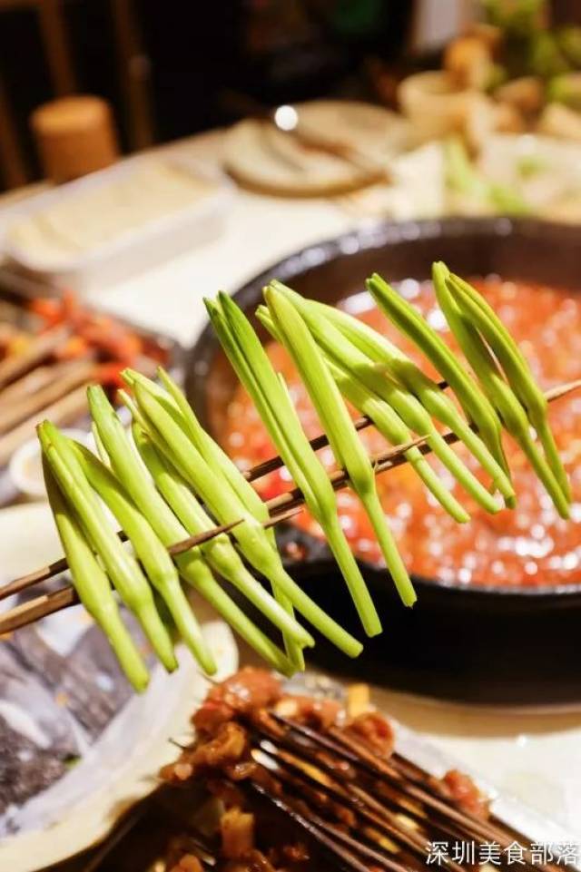 水果串串来深圳了4毛1串只有在桃花岛能吃