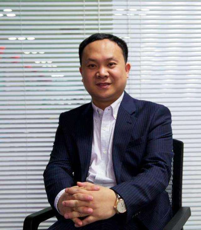 而在这背后有一个神秘低调的老板——韩坤.