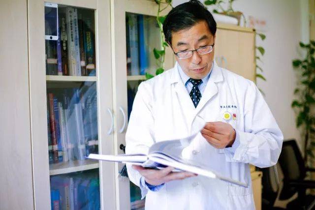 邓学东