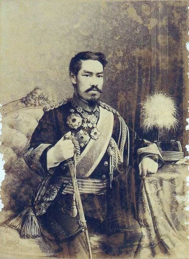 日本天皇图片 第一代图片