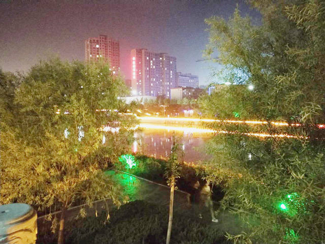 手机拍摄的垣曲夜景