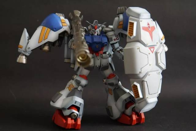 投稿:hg小比例gp02试作型