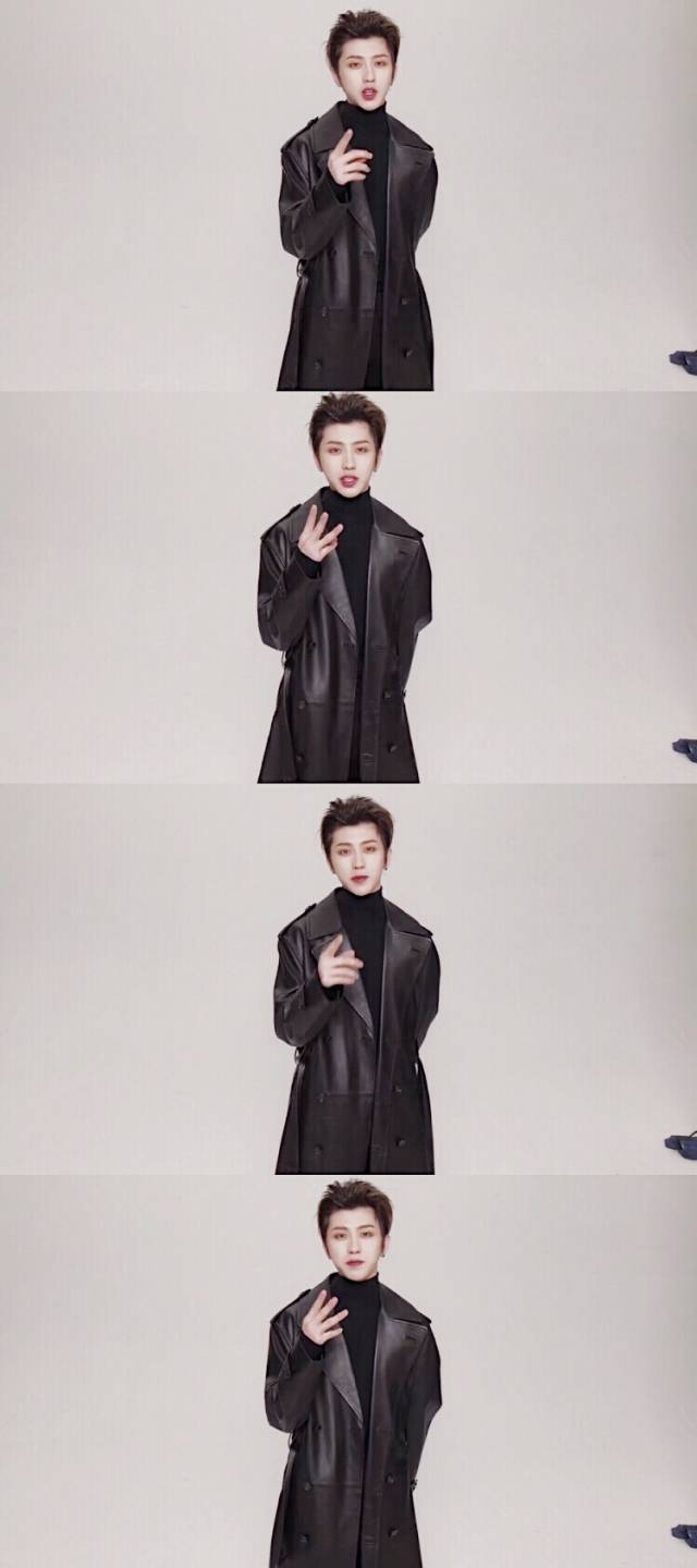 jj的火眼金睛还发现了其中隐含的"猫腻":坤坤在这段视频中所举的手势