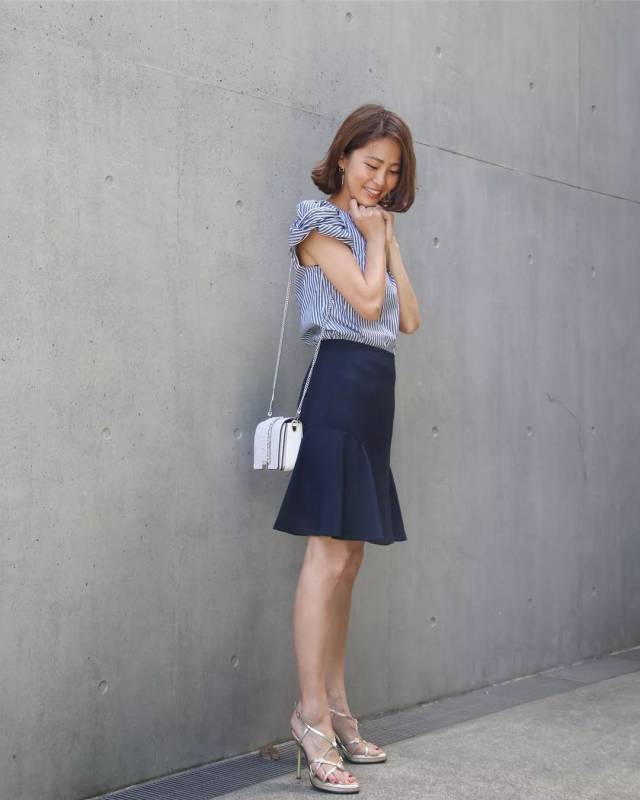 这位41岁日本妈妈的每日穿搭,20代女生也忍不住要模仿!