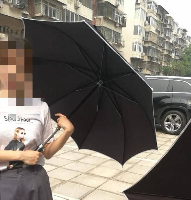 送一把雨伞图片大全,雨过才送伞的图片,一把伞图片_大山谷图库