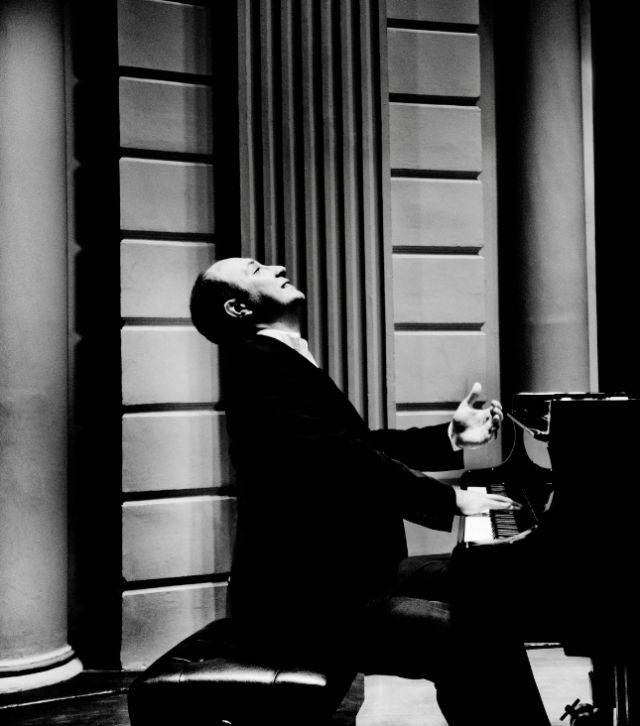 2018黑白键钢琴系列 钢琴三冠王亚历山大伽佛利佑克独奏音乐会