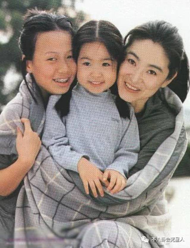 林青霞的女儿,也一直被大家认为没有遗传到妈妈的美貌