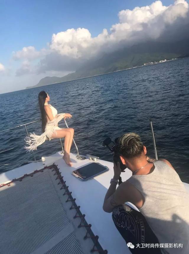 SSNI-913三宫椿极端完善的身段美中缺乏的就是是假的双峰