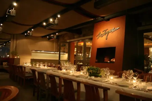 如果你想享受一次精致难忘的晚餐,那就去 米其林星级餐厅le toque