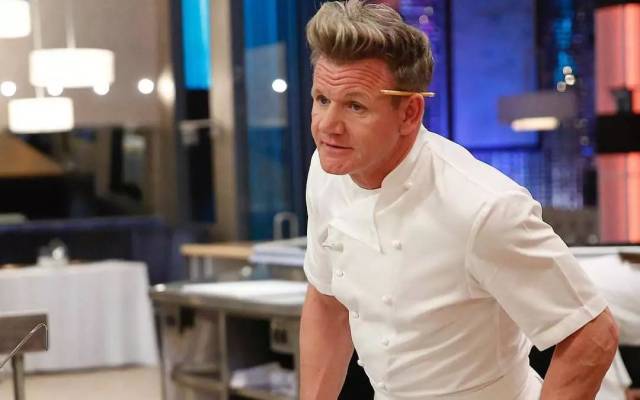 人称"李狗蛋"的米其林大厨gordon ramsay的满级毒舌,是节目最为人津津