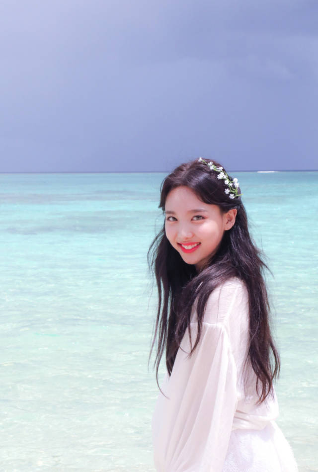 是仙女本仙了!《dance the night away》mv拍摄花絮公开