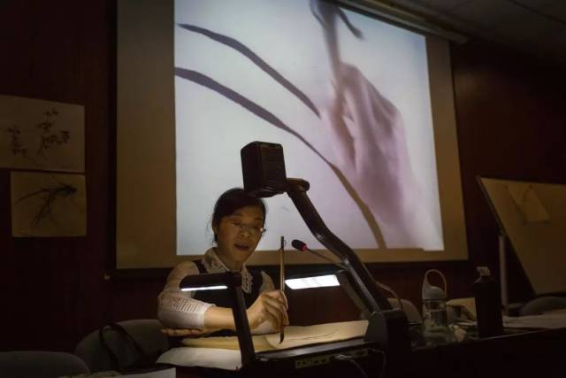 对象:青年(18-40周岁) 五,招生名额:35人 六,指导老师: 【朱成碧】