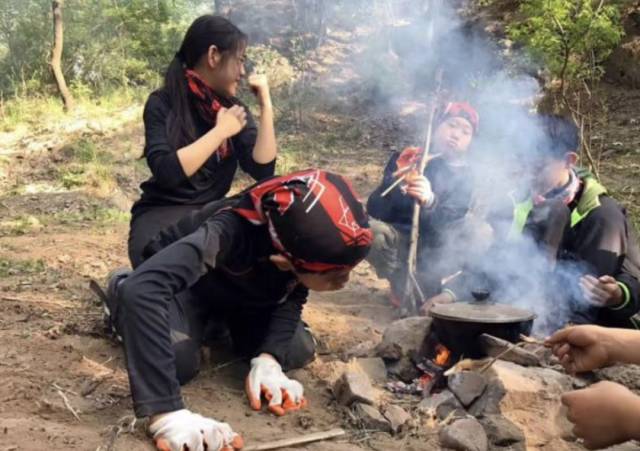 暑假開始,帶娃去野,來場親子荒野生存挑戰!