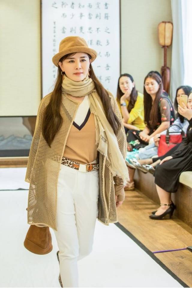 王璇形象设计师私人订制改变生活从美开始