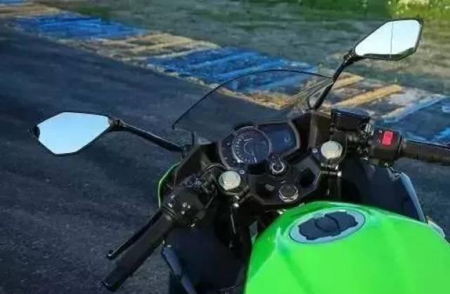 全面剖析川崎新款ninja400