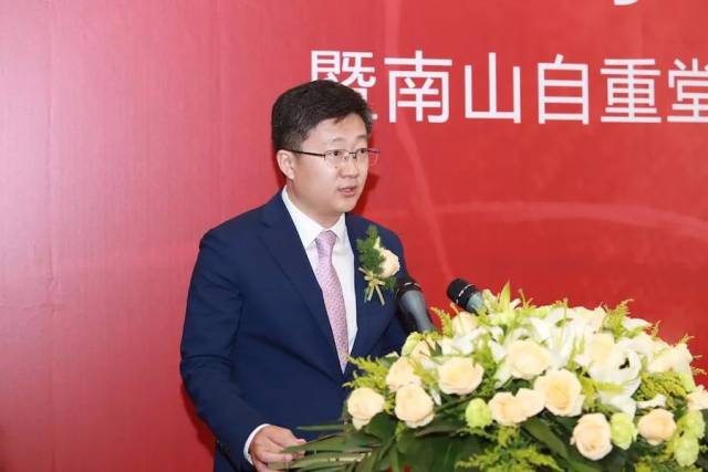 南山集团董事,南山智尚科技股份有限公司董事长赵亮