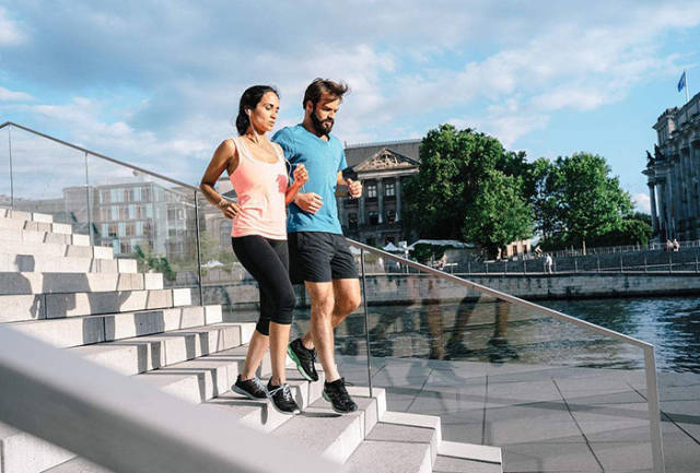 惊呆!减肥这件"天大的事",爬个楼梯就解决