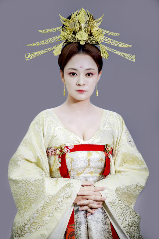 陈佳妍《萌妃驾到》收官在即二度饰演太后获称赞