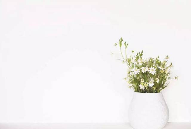 再坚强也抵不过这些感同身受的歌词