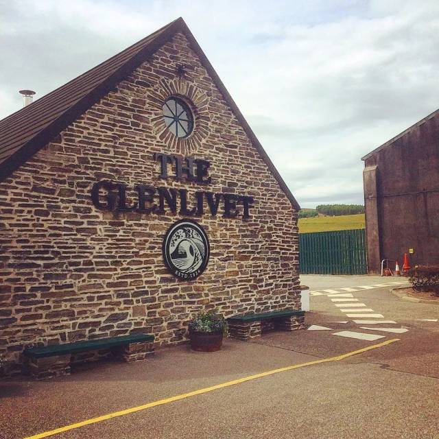 斯佩塞威士忌并没有统一的风格,但大多数以优雅的花香果香为主体,并大