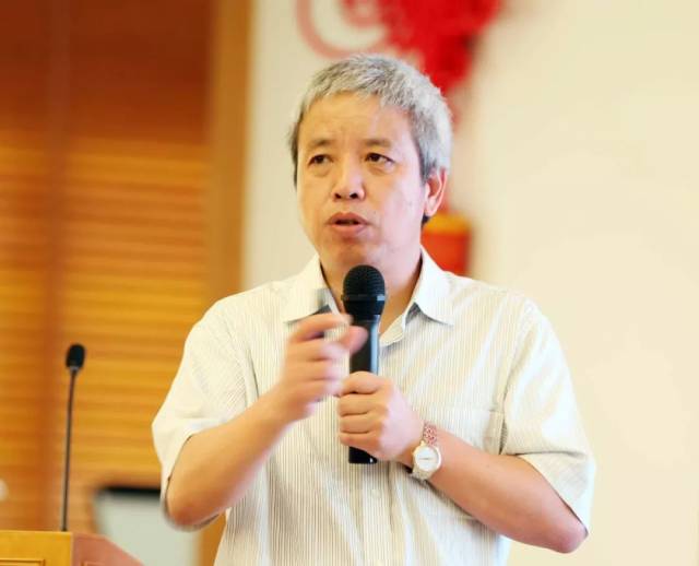 【新闻】海正药业年度绩效中期总结分析会在富阳举行