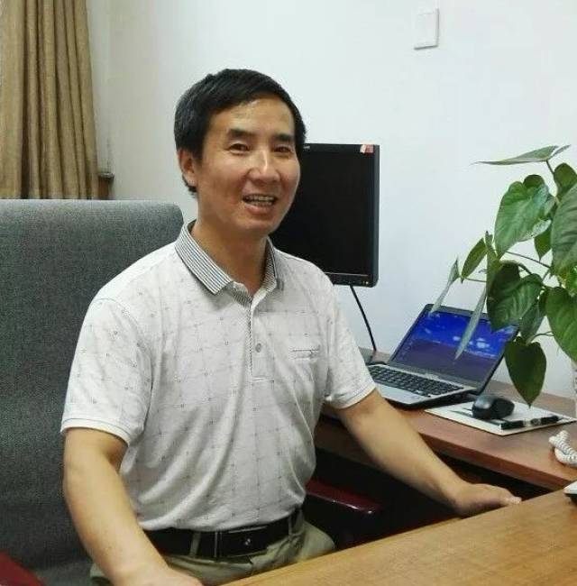 裴军:有这样一群星辰