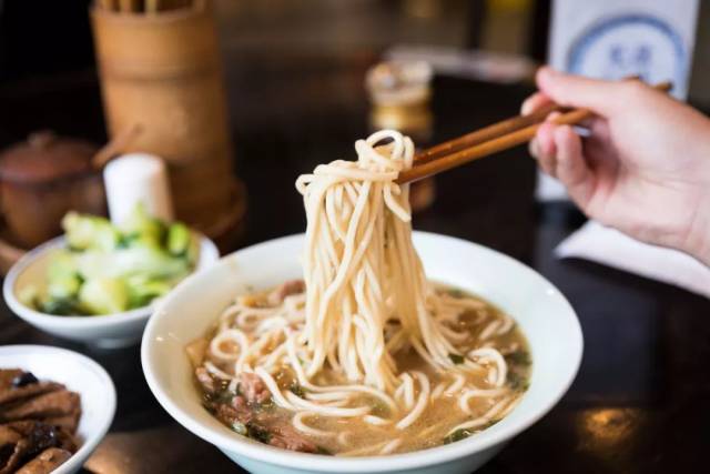 杭州最有生命力的“片儿川”、“拌川”,为什么都叫“川”?_搜狐网