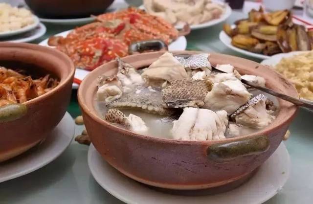 这是个还未被开发的处女地,位于遂溪江洪镇.