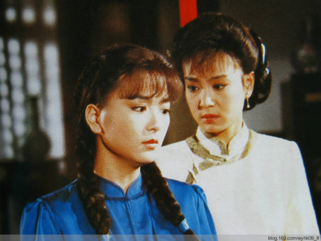 1988年曾哲贞主演电影《我有话要说》暴红,成为知名制片徐枫力捧的