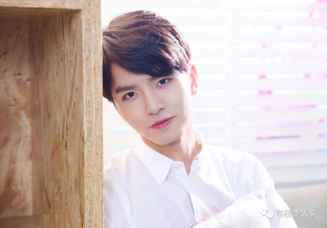 明明新f4都是禁欲脸,可我总忍不住逐个舔颜