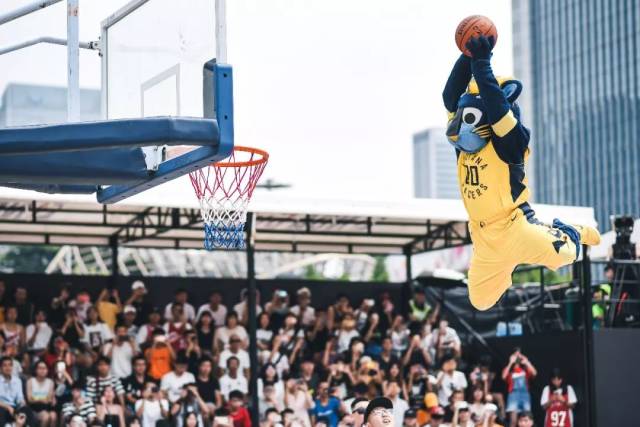 Jordan NBA5v5广州站|Tizzy-T献唱,学界民间篮