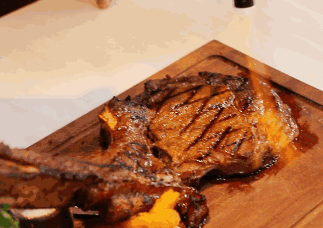 福利| 颤抖吧~ 食肉兽终极餐单!正到爆的战斧牛扒