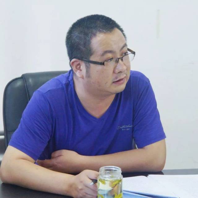 年度专题推进会,街道党工委书记胡勇,党工委副书记,人大工委主任卓奕