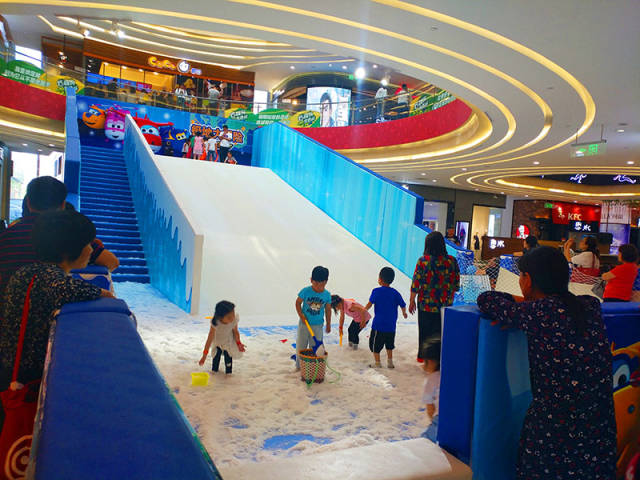 风靡南通的极速旱雪儿童室内游乐园_手机搜狐网
